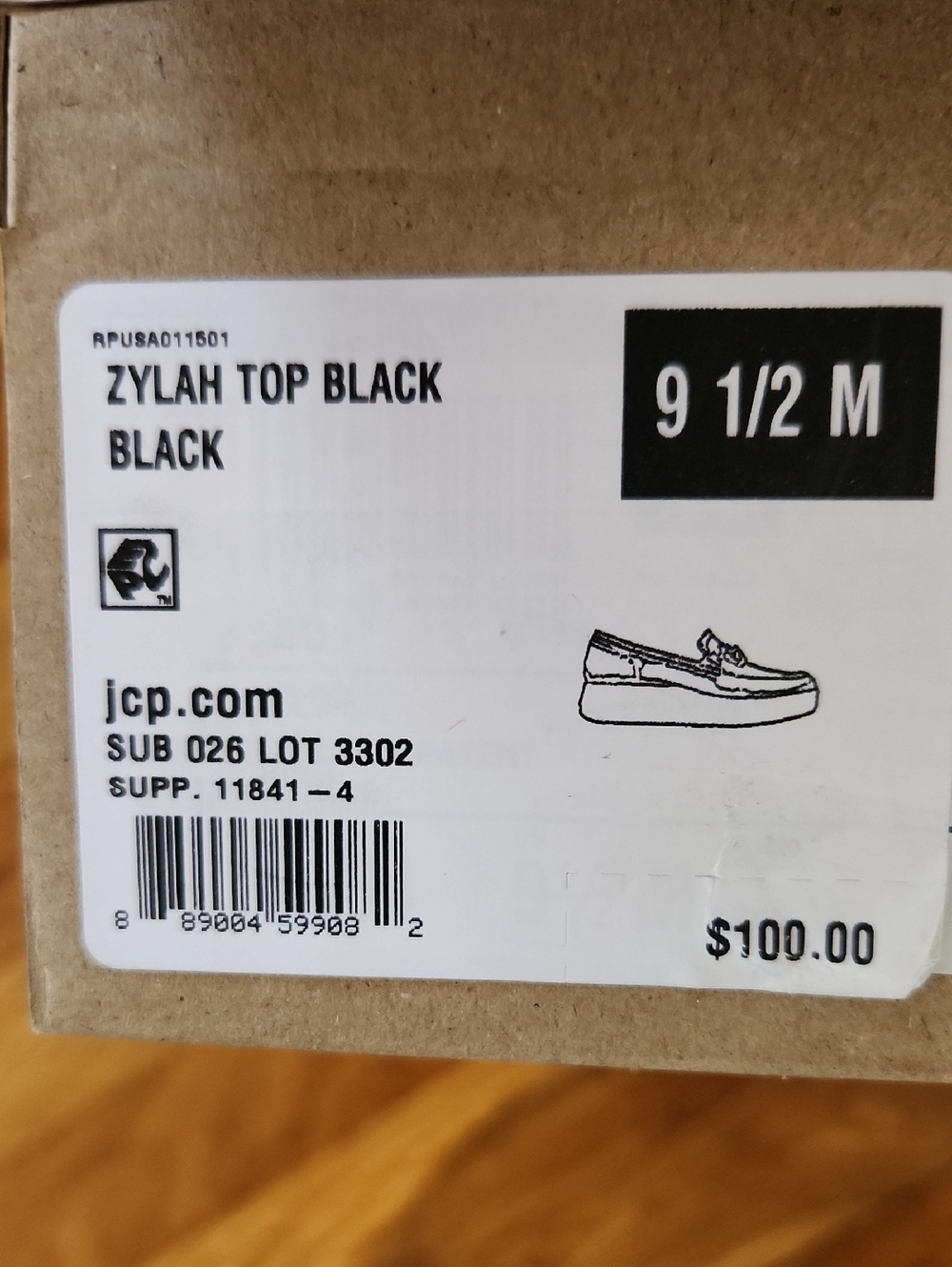 Clarks Zylah Top Black Patent Slip-On Loafers with Chain Accent NIB NWT 9 1/2 M - Picture 9 of 10